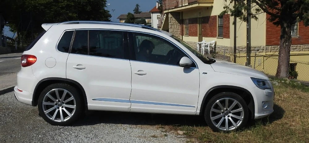 VW Tiguan 2.0 Liter 4 Motion R Line