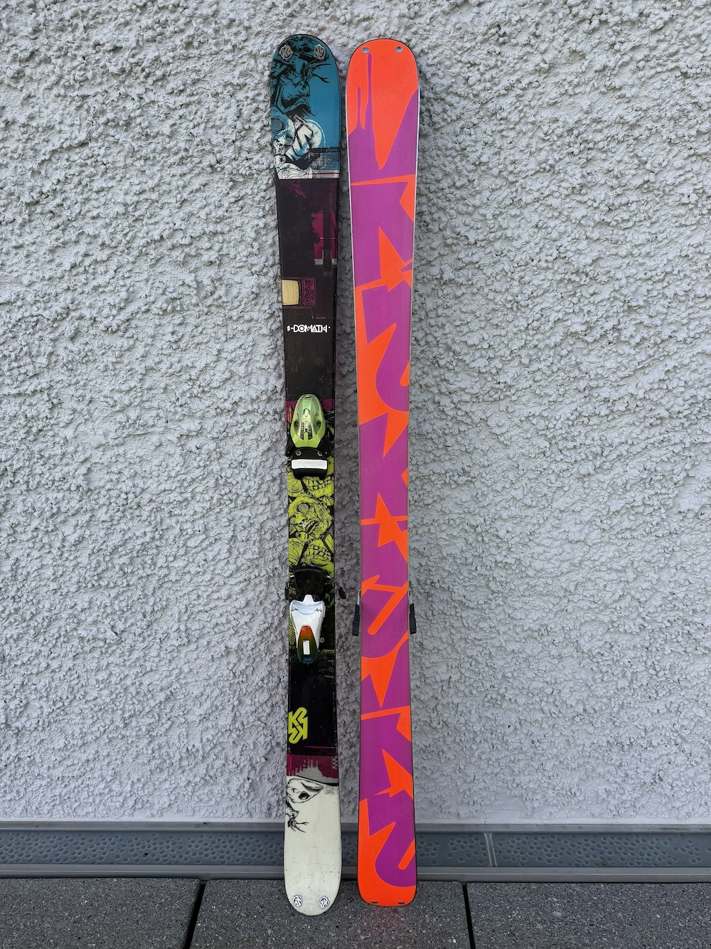 Twintips Ski K2 "Domain, 159 cm mit Bindung Head MOJO, Kanten frisch geschliffen