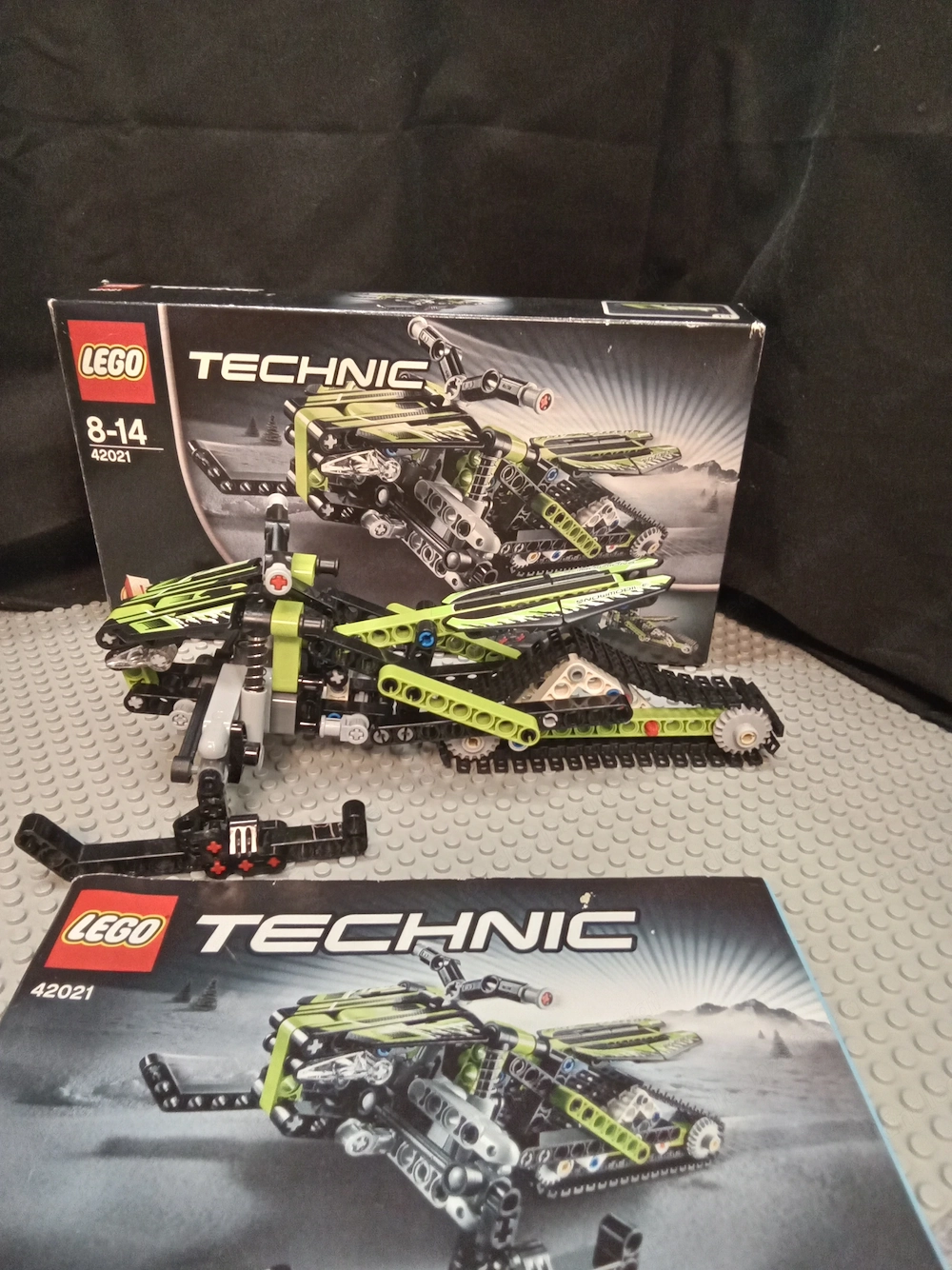 * Wie Neu * LEGO 42021 Snowmobile