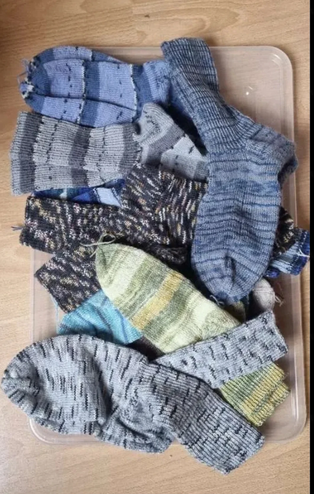 Selbstgestrickte Socken 