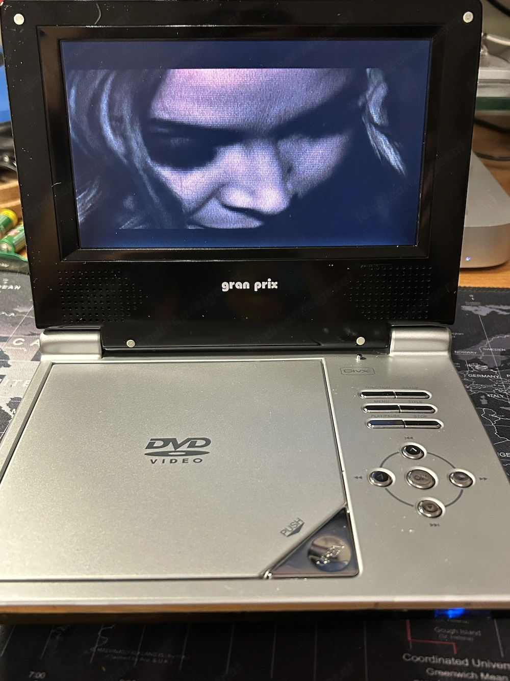 Gran Prix tragbarer DVD-Player