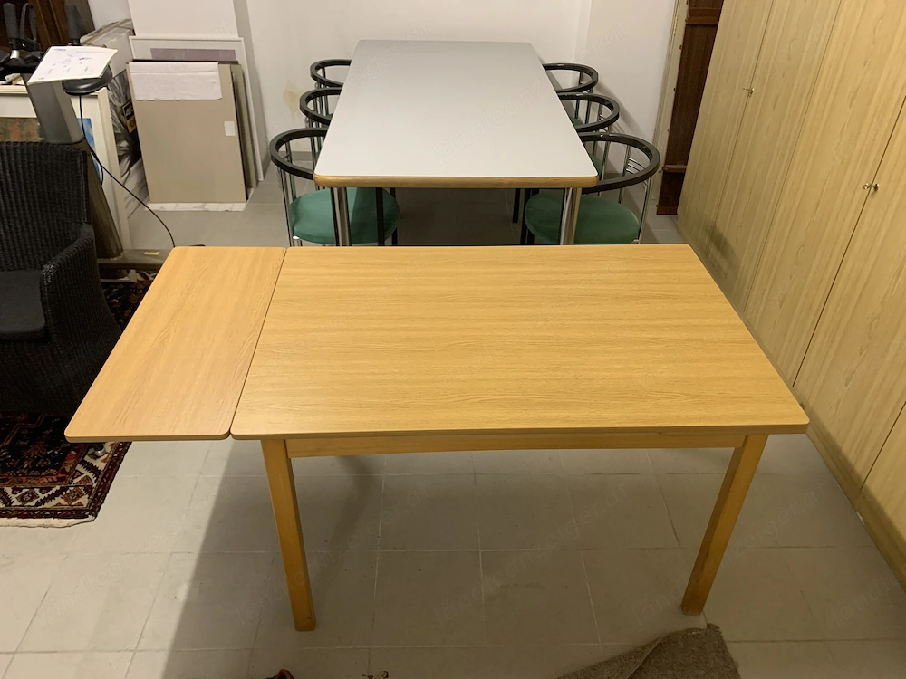 Tisch ausziehbar in Eiche
