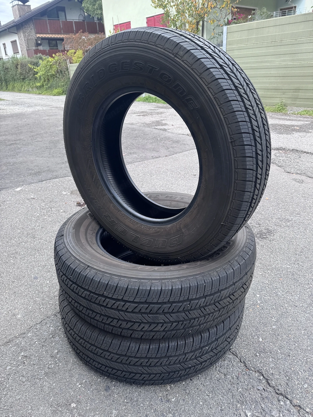 255 70 18 Ganzjahresreifen* Bridgestone* Jeep * Wrangler