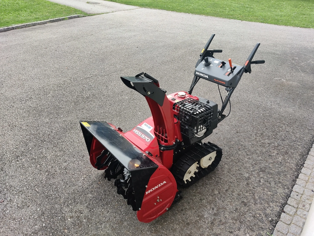 Honda HSS970 Raupen-Schneefräse, Elektrostart, nur 16,9 Betriebsstunden