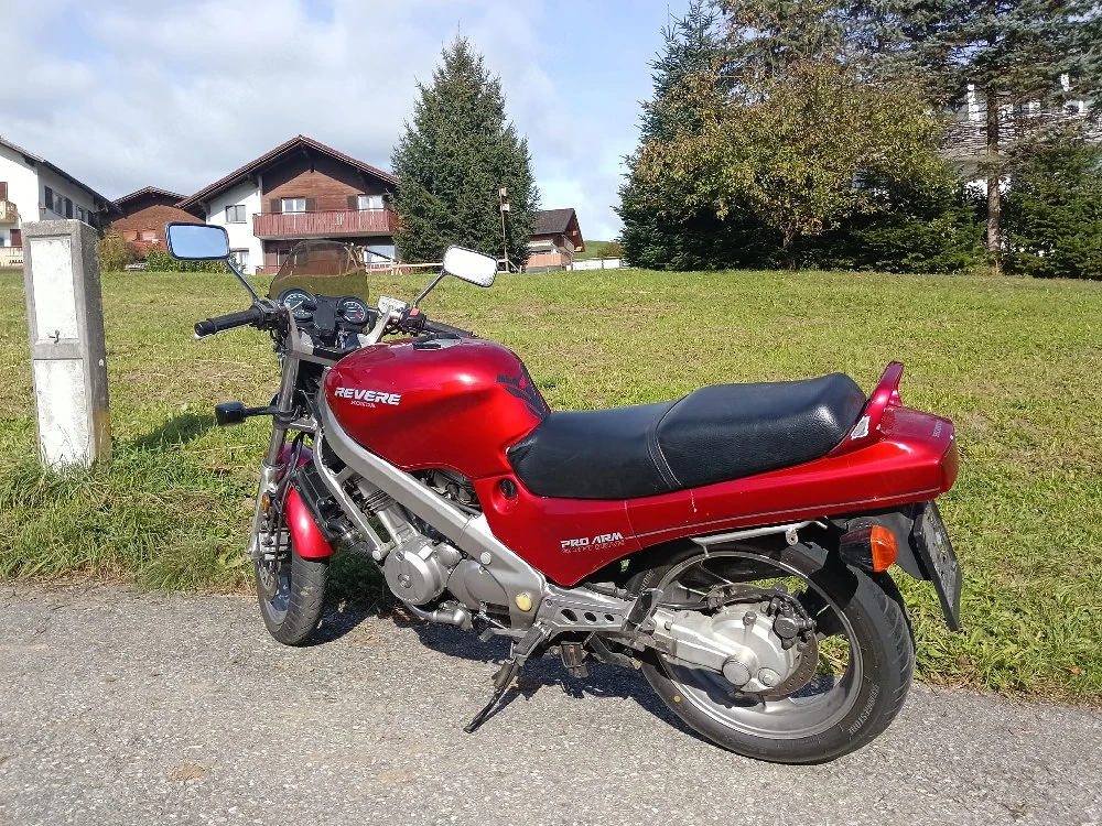 Honda Revere 