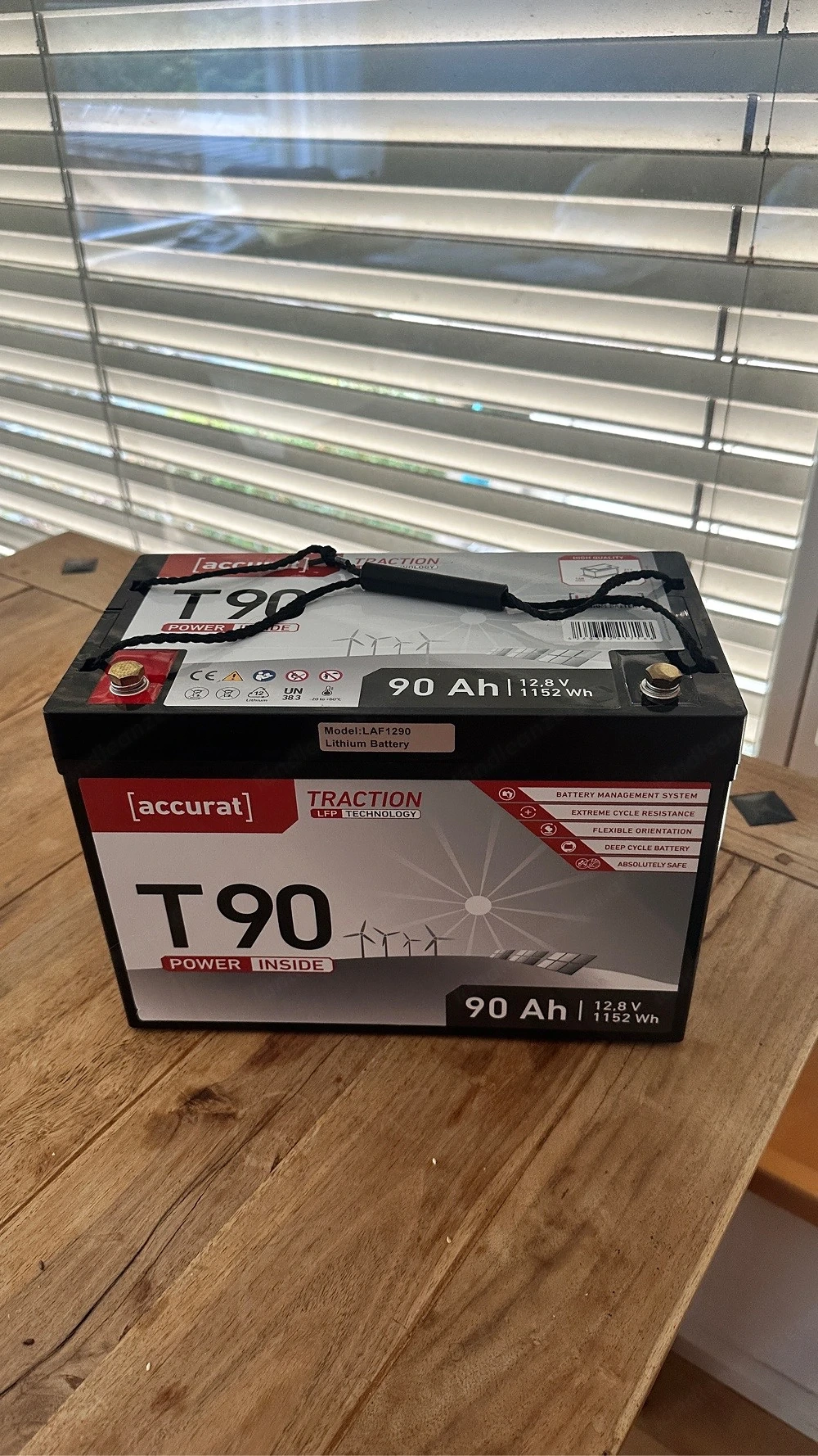Accurat Traction T90 LiFePo   90 Ah LiFePO . Bordbatterie für Camper
