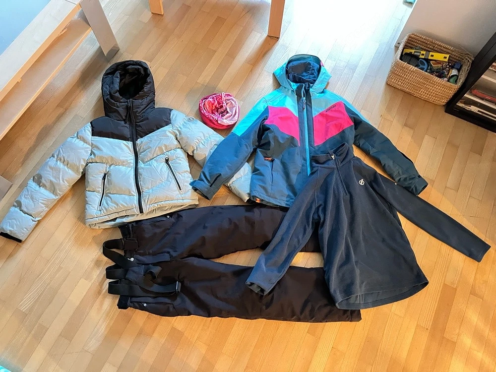Schönes Winterset Gr.152