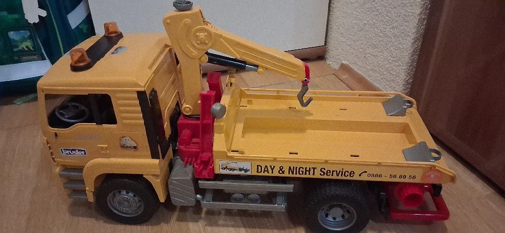 Abschlepper Lkw   Marke Bruder