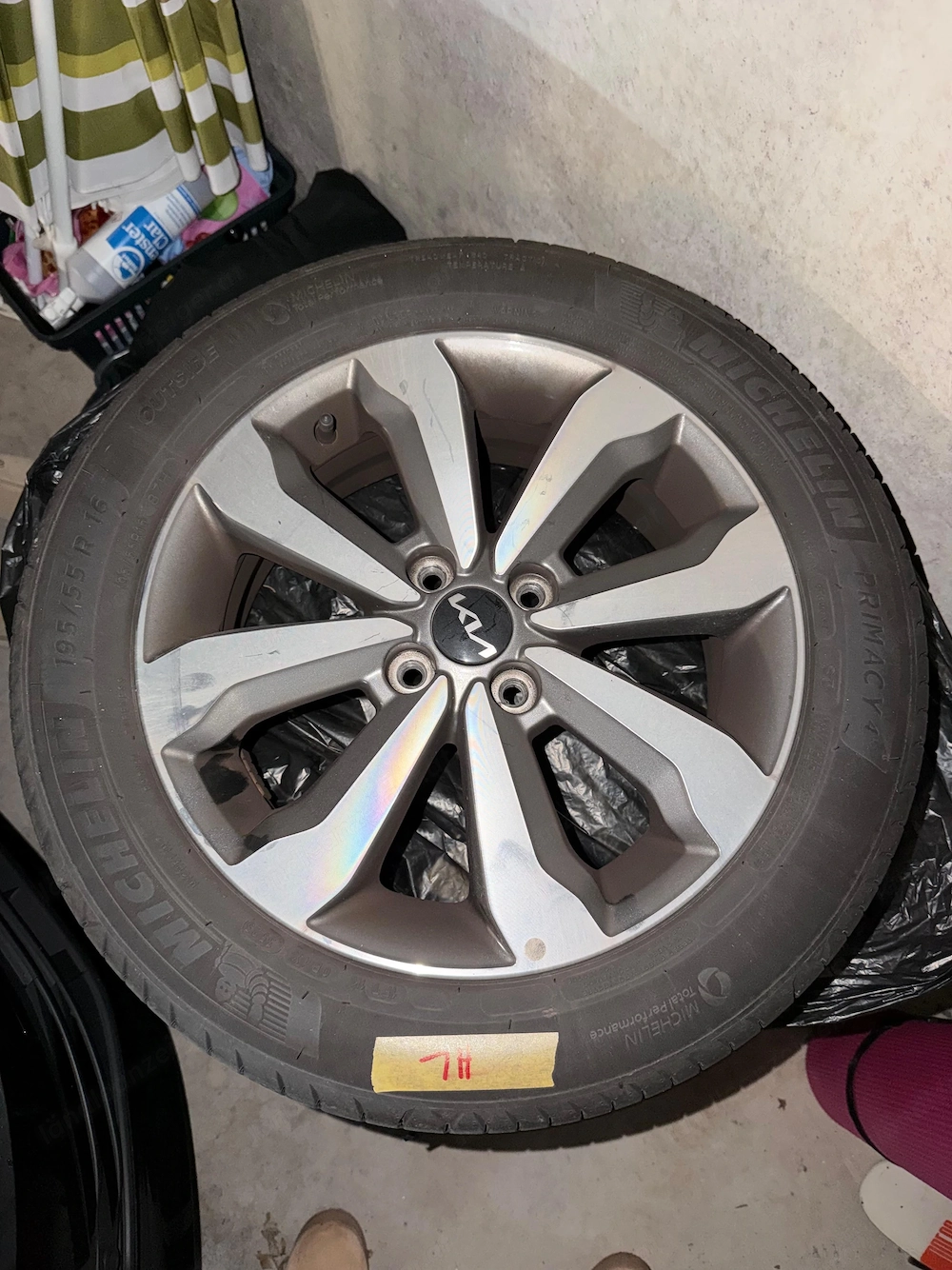 Michelin Kompletträder auf Alufelgen   nur 1 Saison gefahren