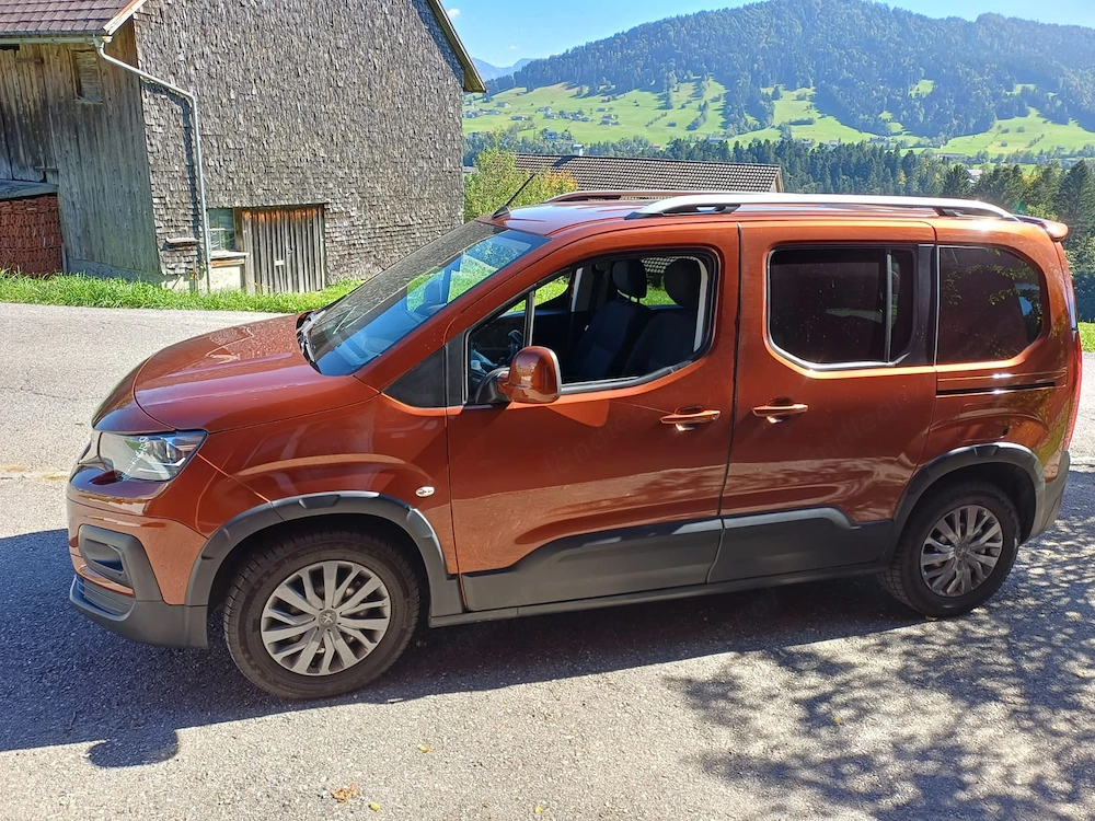Peugeot Rifter Allure - praktisch, geräumig und campingtauglich -  in TOP Zustand!