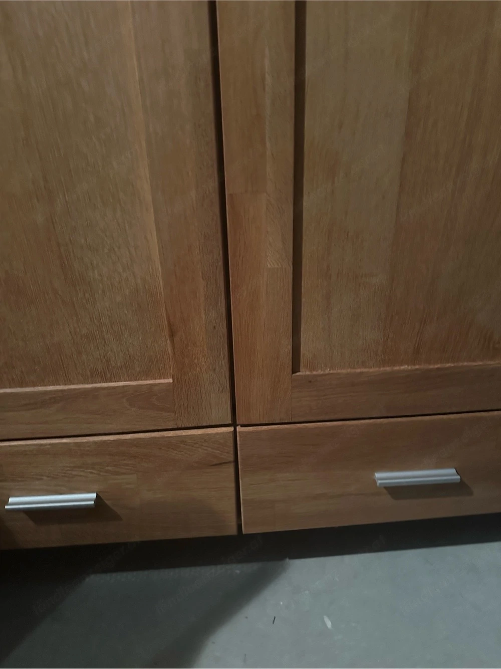 Kleiderschrank