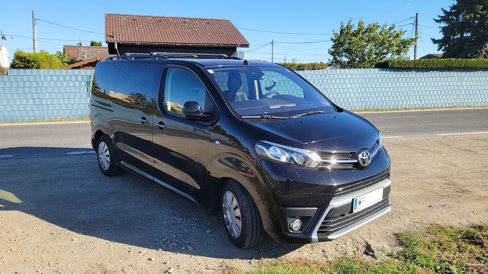 Proace Verso 2,0 D-4D 150 Medium Family
