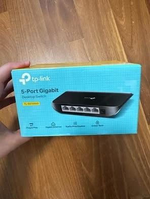 TP-Link TL-SG1005D 5-Port Gigabit Desktop Switch (5 10 100 1000Mbps) - Neu