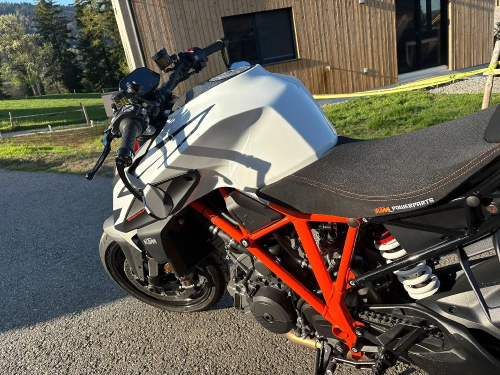 KTM Super Duke 1290r