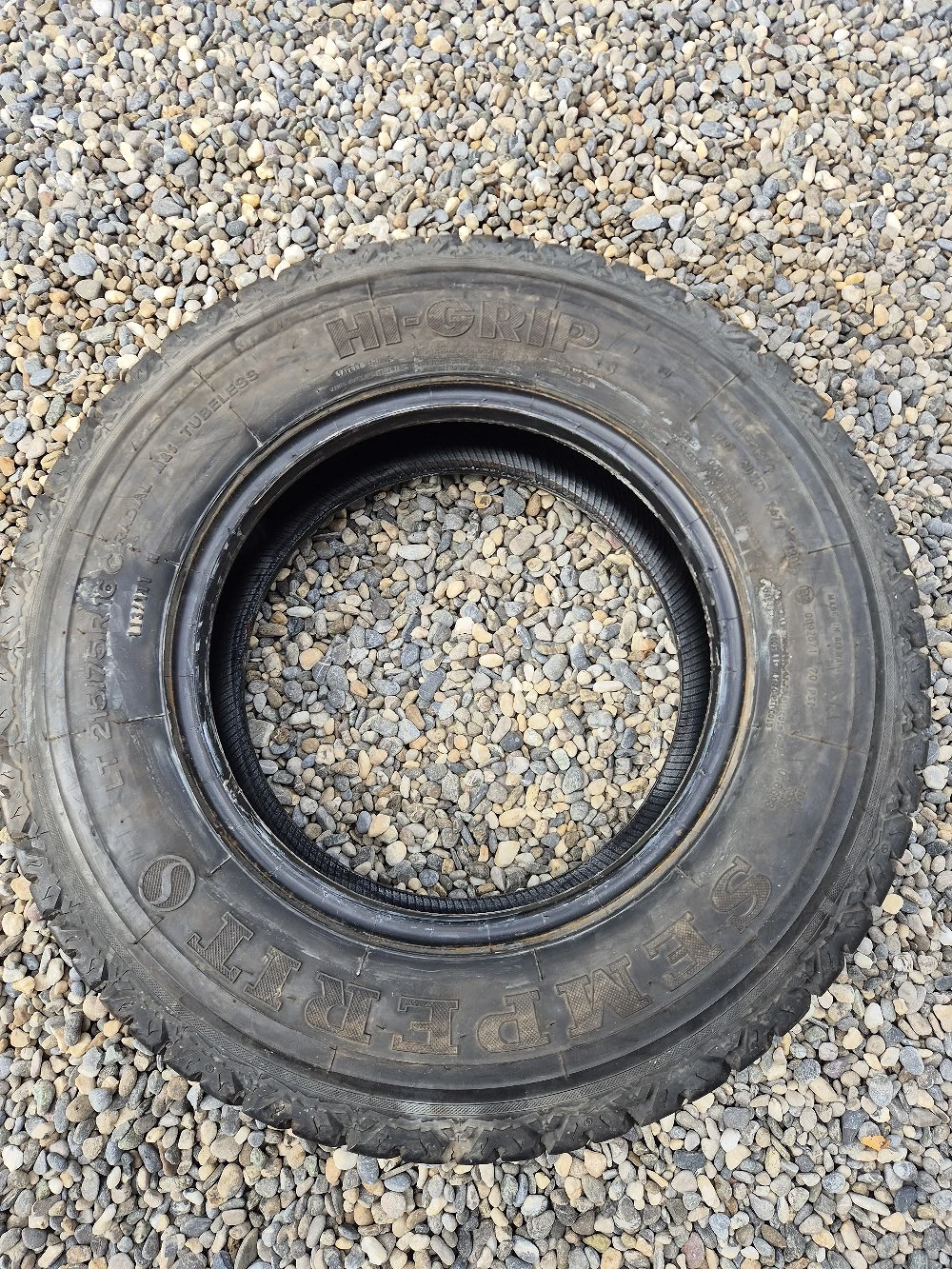 Semperit Reifen 215 75R16C
