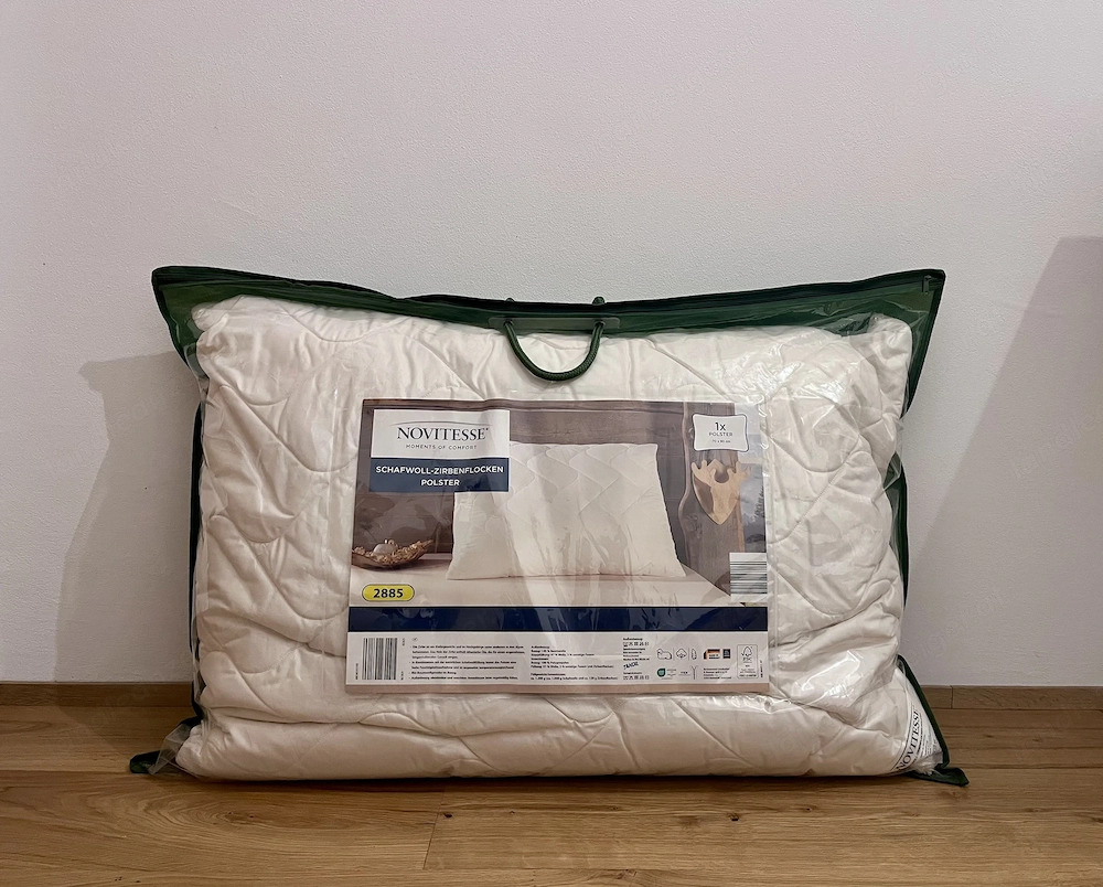 2 Stk. HOFER   ALDI Schafwoll Zirbenflockenkissen 70x90