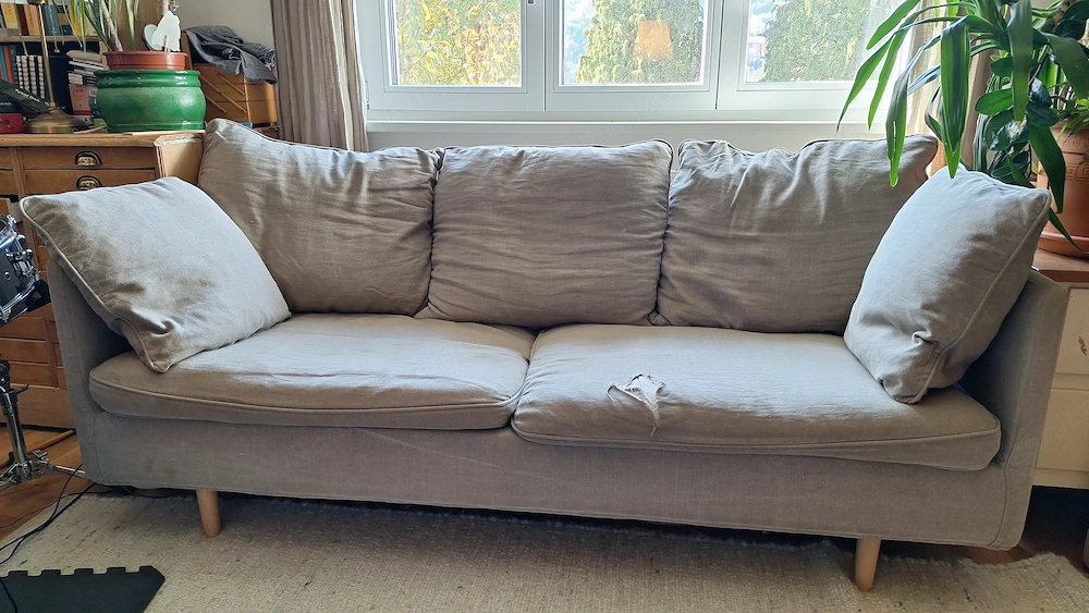 Couch 180x90 mit Leinenbezug