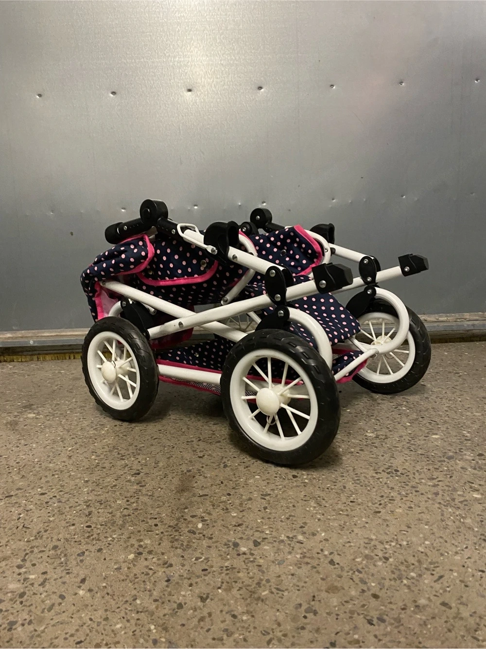 Puppenwagen