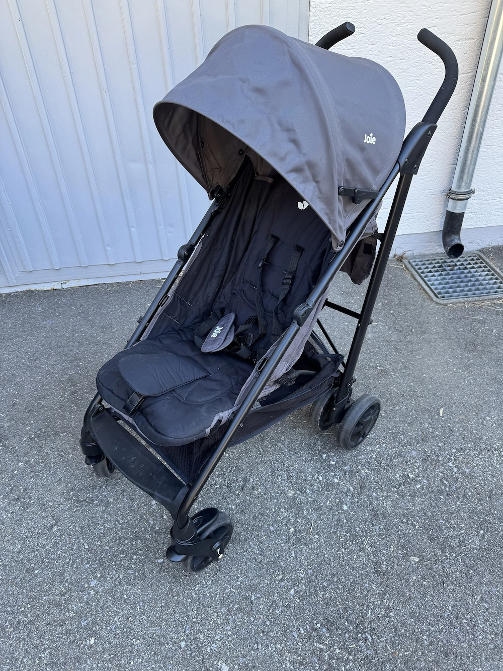 Joie Buggy in Grau