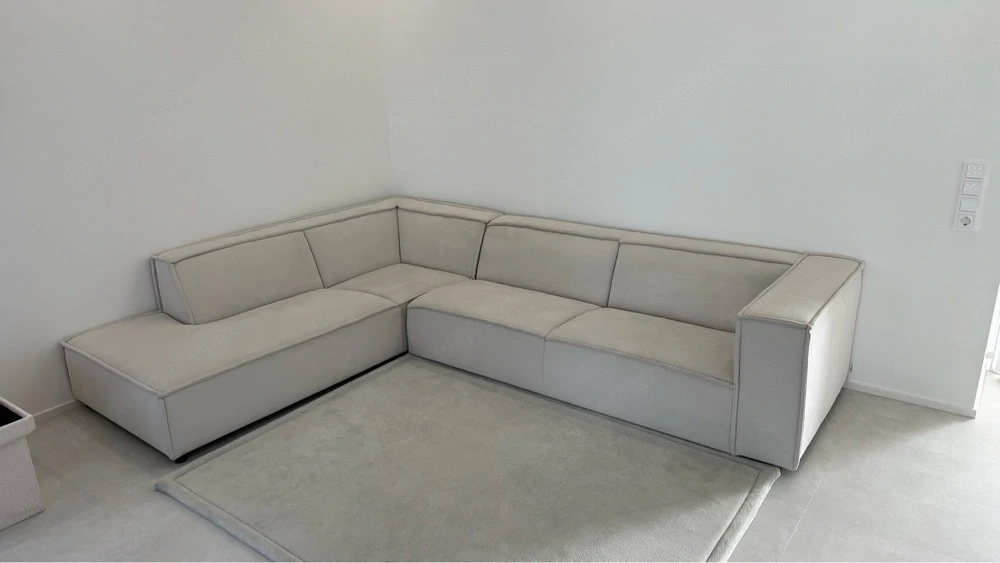 Couch   Ecksofa Off White in Gutem Zustand