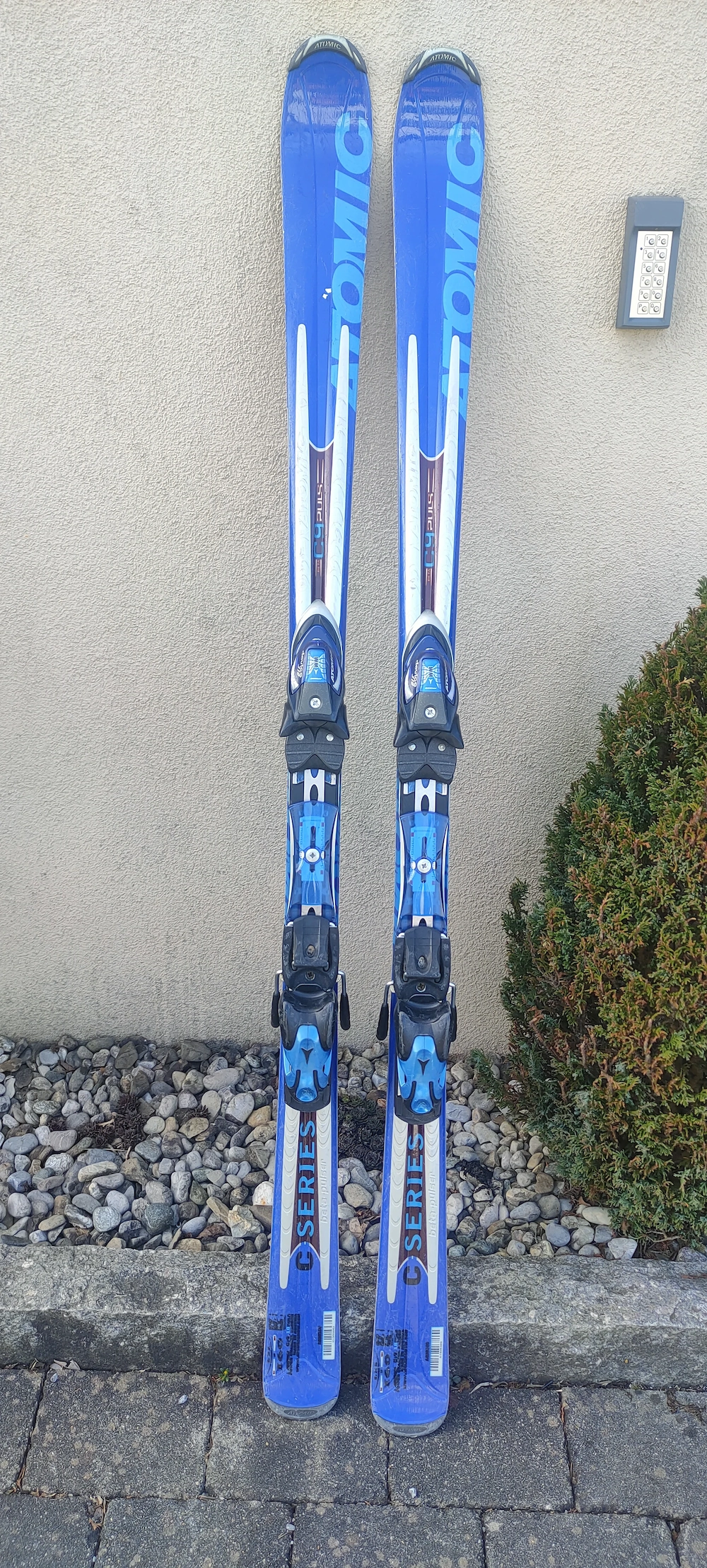 Ski Atomic