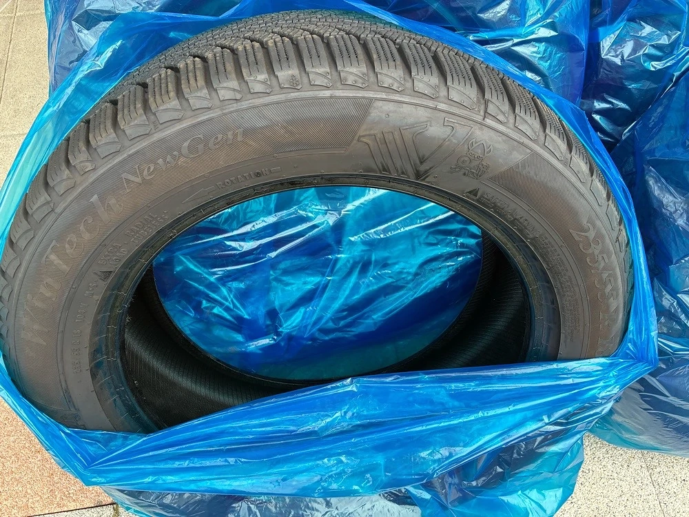 4 Winterreifen 235 55R18