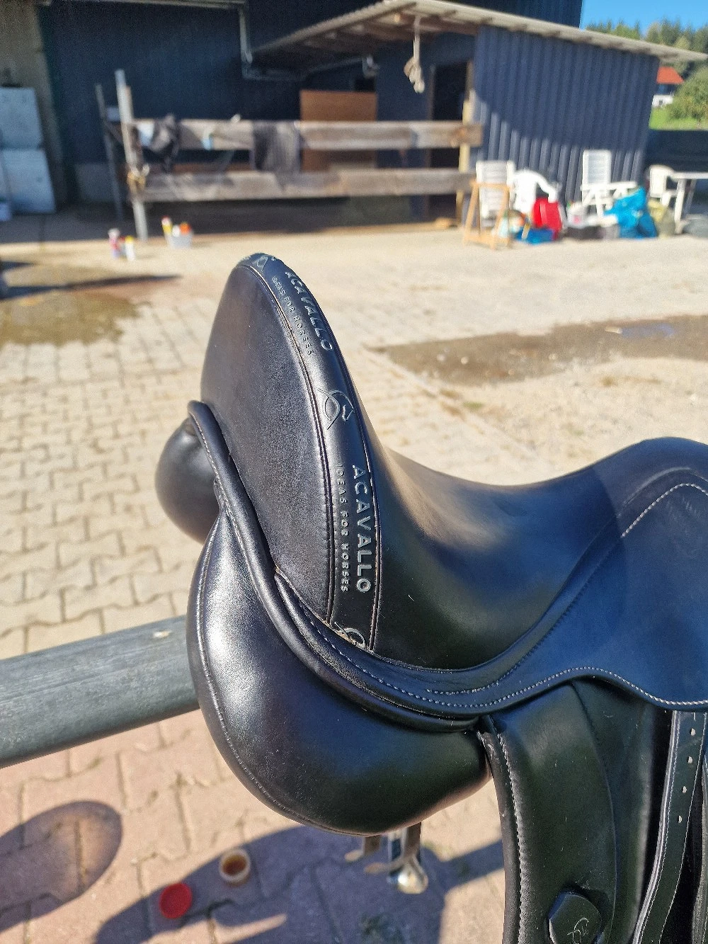 Wegen Reitsportaufgabe verkaufe ich einiges an Pferde- und Reitzubehör.