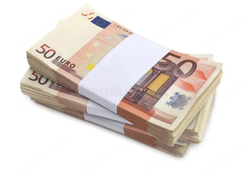 Kredi!te und Investitionen für Privatpersonen und Unternehmen 