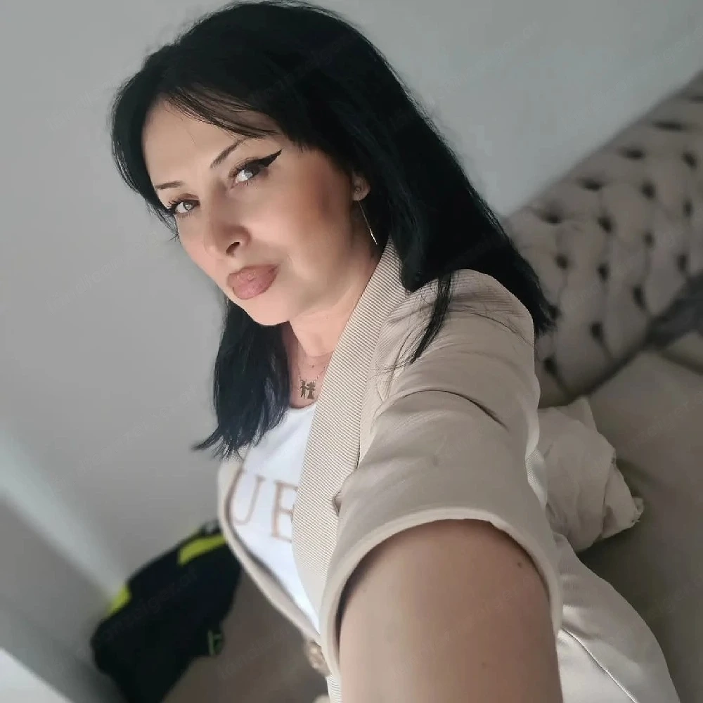 hello ich bin Naidin 39 yahre