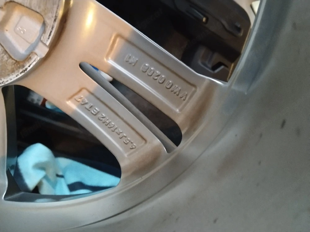 Originale VW-Alufelgen 
