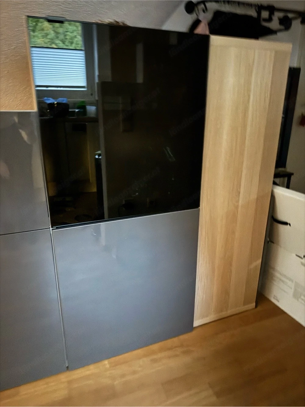 Besta Schrank mit Türen