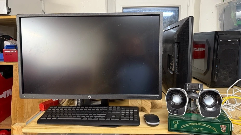 Computer, Bildschirm, Tastatur