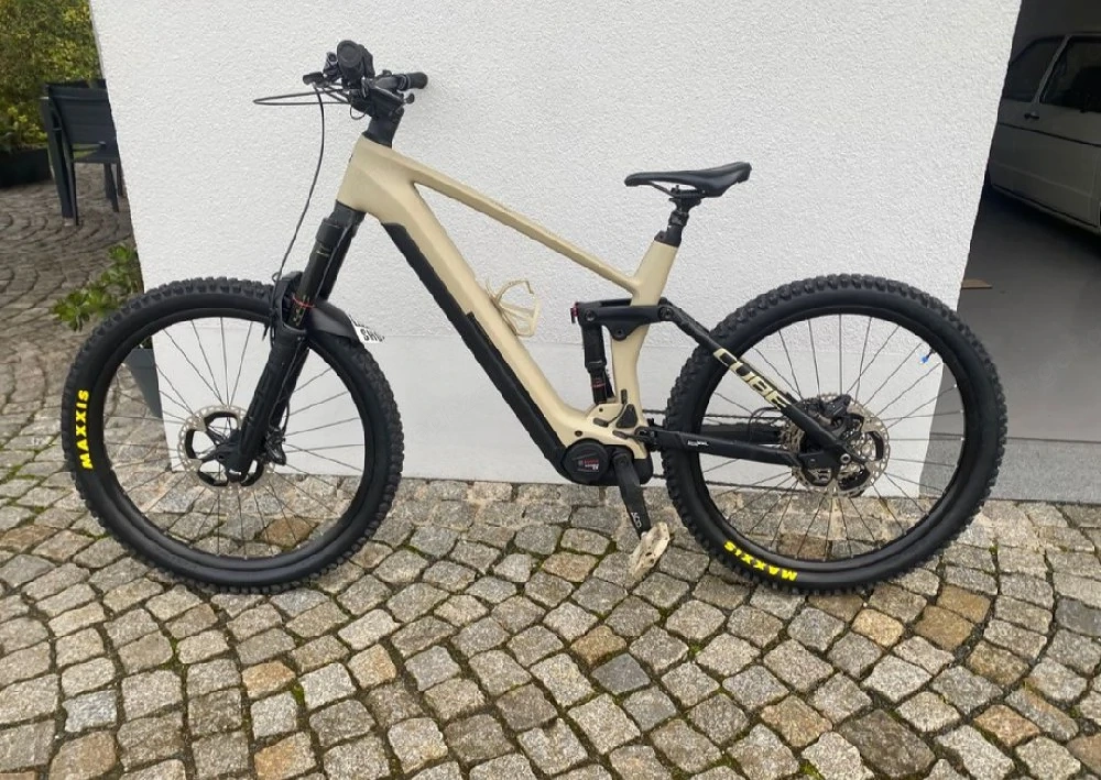 E-bike cube stereo 