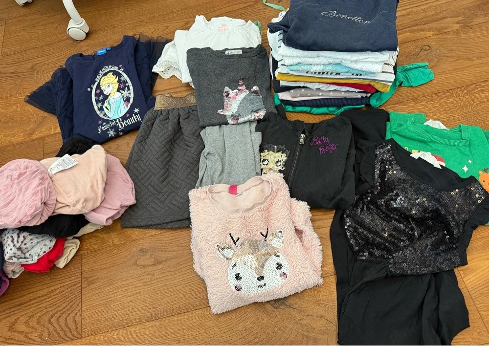 Kleiderpaket Mädchen Größe 134