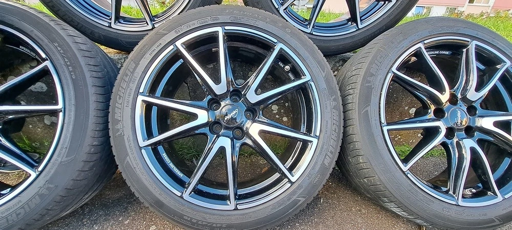 19 Zoll Felgen mit Reifen
