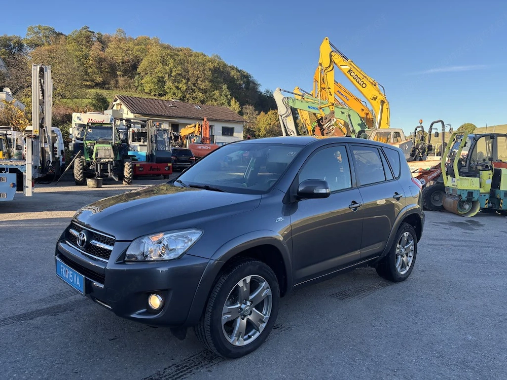 Toyota RAV4 2,2 D-4D 4x4 AHK