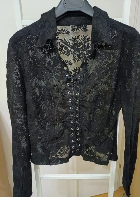 Bluse schwarz Spitzenstoff