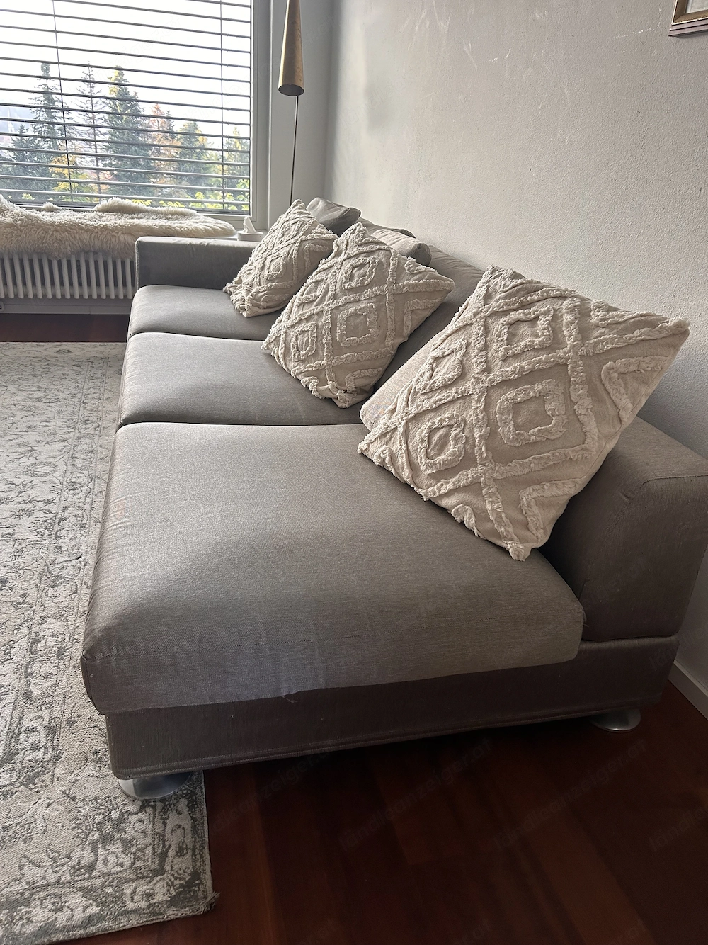 Günstig abzugeben- Sofa 