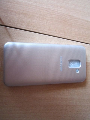 Samsung Galaxy J6 ( 2018 ) Bild 2