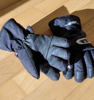 Zanier Handschuhe und Mütze Bild 2