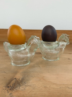 Antike Eierbecher 3er Set aus Glas Bild 3