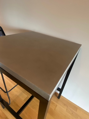Designermöbel - Tisch und Stühle Bild 2
