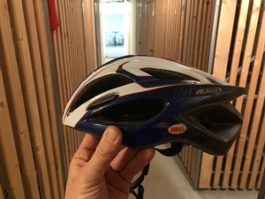 Verkaufe Bell Fahrrad Helm Bild 2