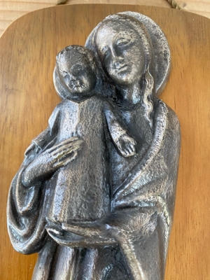 Bronzerelief Muttergottes mit Kind 60er Jahre Bild 6
