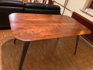 Holz Tisch Bild 1