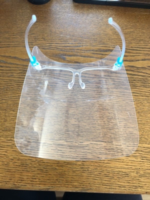 Plastikschild mit Brillenaufsatz Bild 2