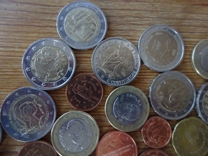 2 Euro Sondermünzen im tausch Bild 3