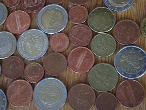 2 Euro Sondermünzen im tausch Bild 4