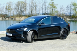 !!ACHTUNG!!Tesla Model X 75D, Bj.7 2019, Neues Jahr, neuer Preis statt 60500 nur noch 55500.- Bild 2