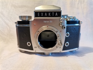 Vintage Camera Exakta Varex IIb Jhagee Drezden mit Objektiv T 1:2,8 analoge Spiegelreflexkamera Bild 3